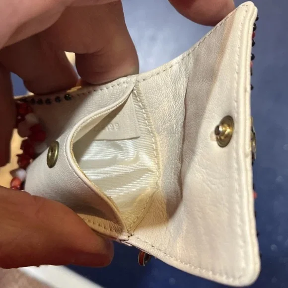 SALVATORE FERRAGAMO Vintage Coral Bead & White Leather Coin Purse +Chain RARE - Picture 7 of 13